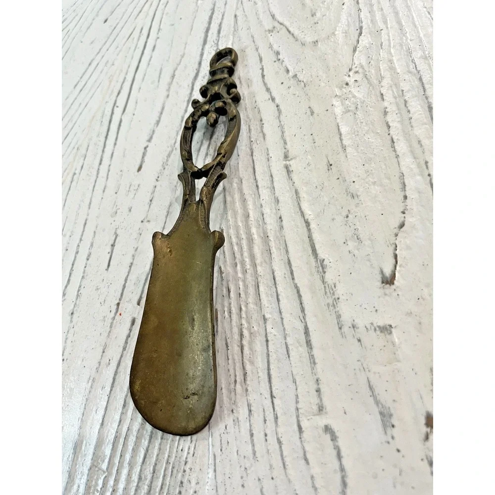 Vintage European Style Solid Brass Wall Hanging Shoe Horn Mid Century 7